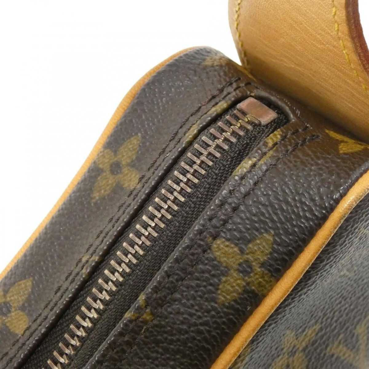 Louis Vuitton Monogram Croissant MM Shoulder Bag — view 4