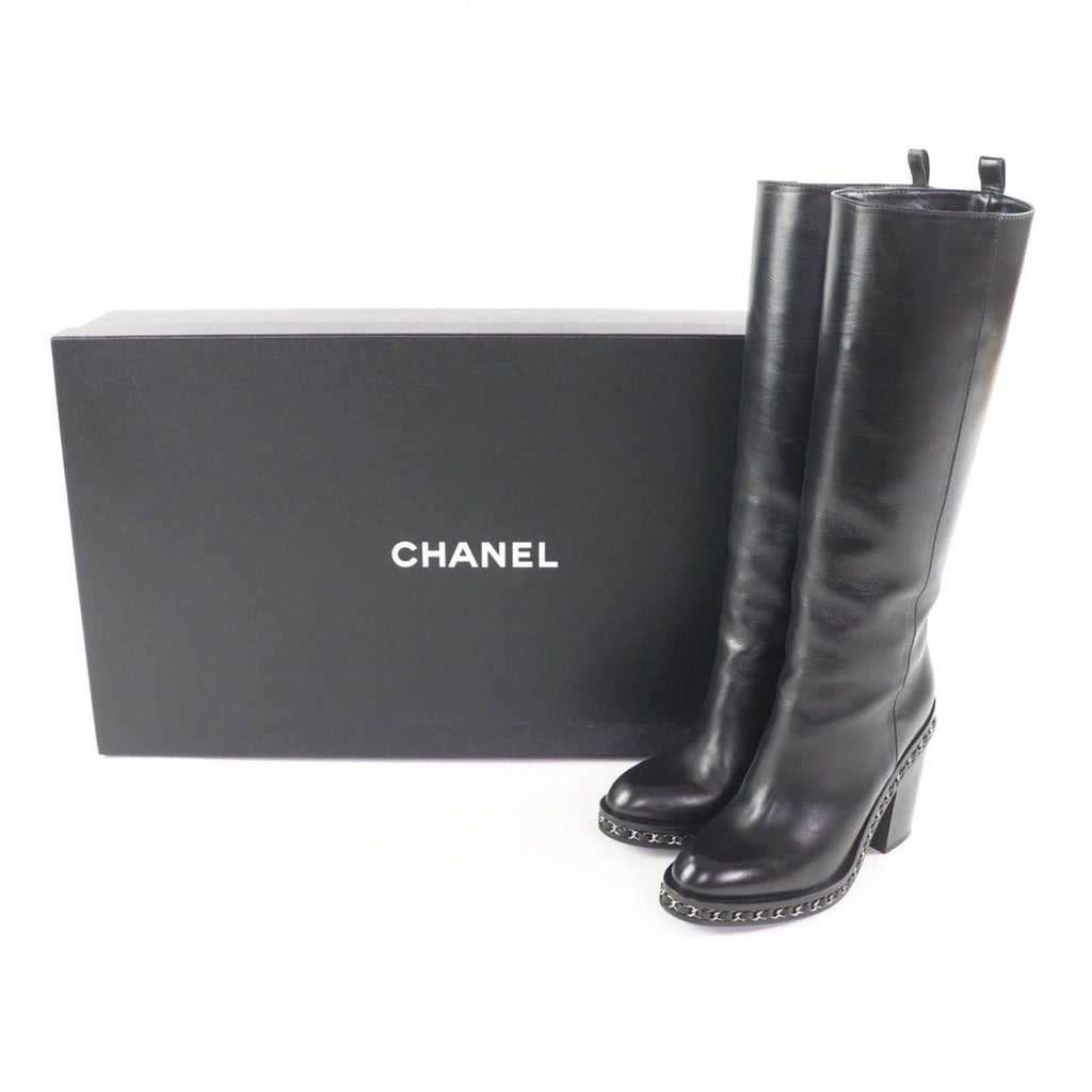 Chanel CC Logo Chain Decoration Chunky Heel Leather Long Boots Black — view 2
