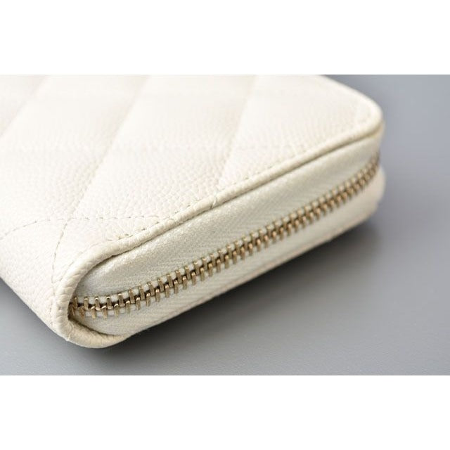 Chanel Wallet Round Zipper Medium Quilted Caviar Leather — view 9