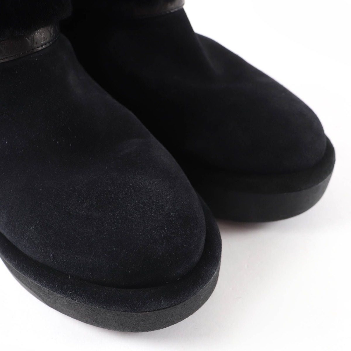 Louis Vuitton Aspen Line Shearling Belt Boot — view 7
