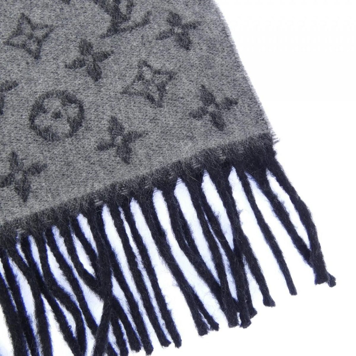 Louis Vuitton Monogram Gradient Scarf — view 2