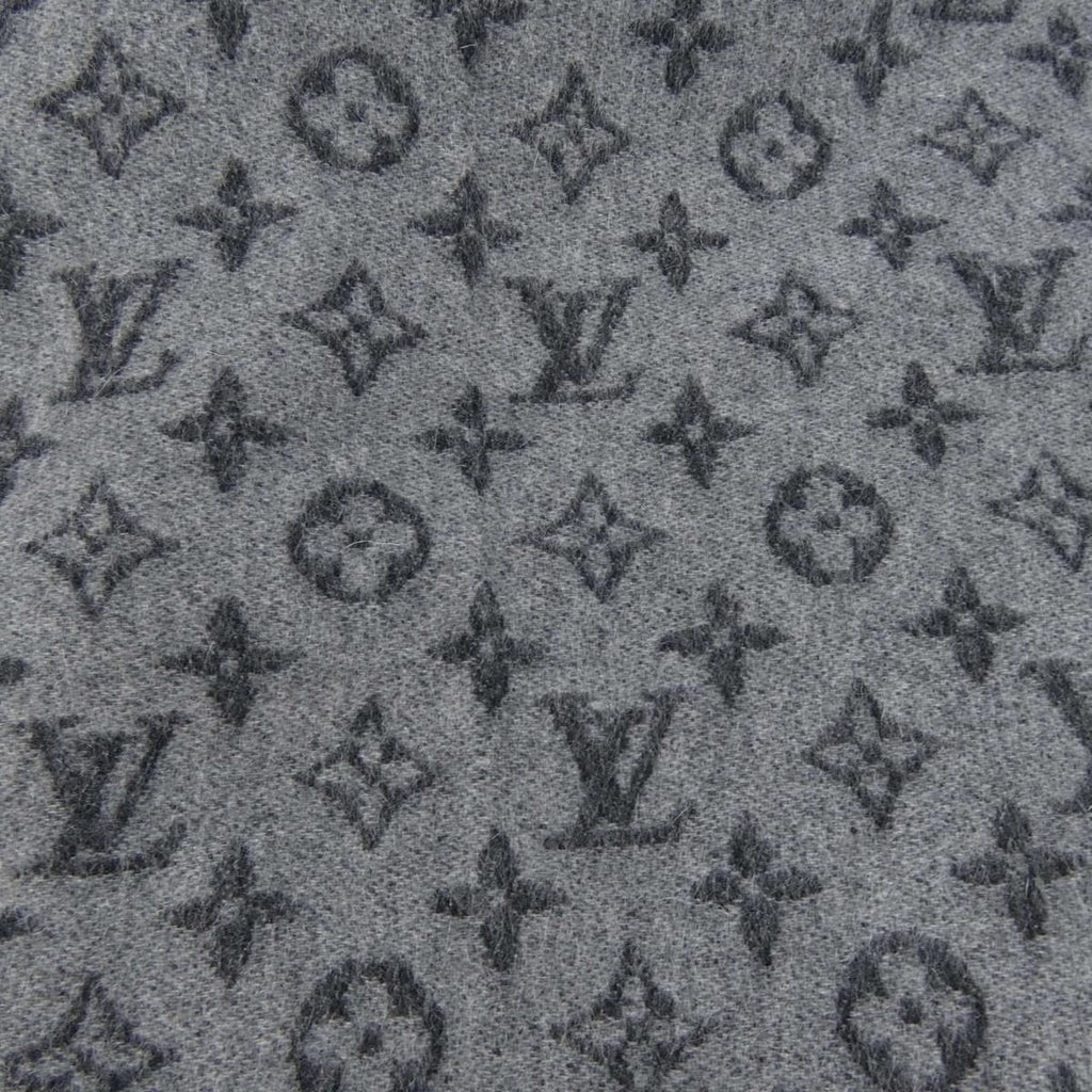 Louis Vuitton Monogram Gradient Scarf — view 4