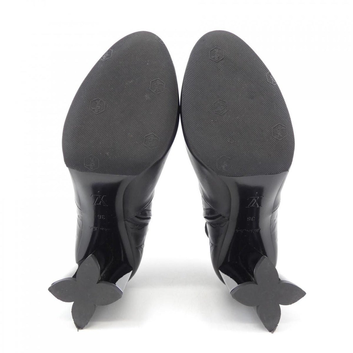 Louis Vuitton Silhouette Ankle Boots — view 4