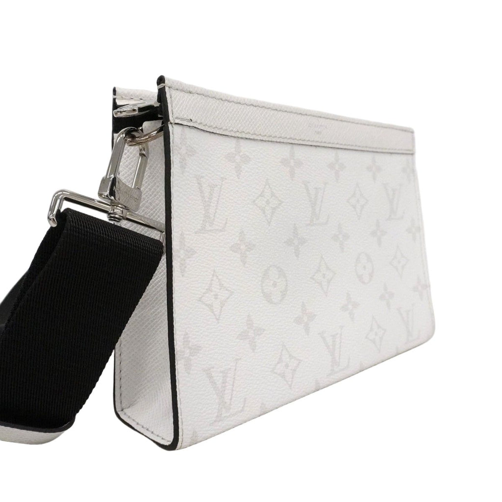 Louis Vuitton Shoulder Bag Taigarama Gaston Wearable Wallet Blanc — view 2