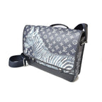 Louis Vuitton Shoulder Bag Messenger GM Chapman Brothers — view 3