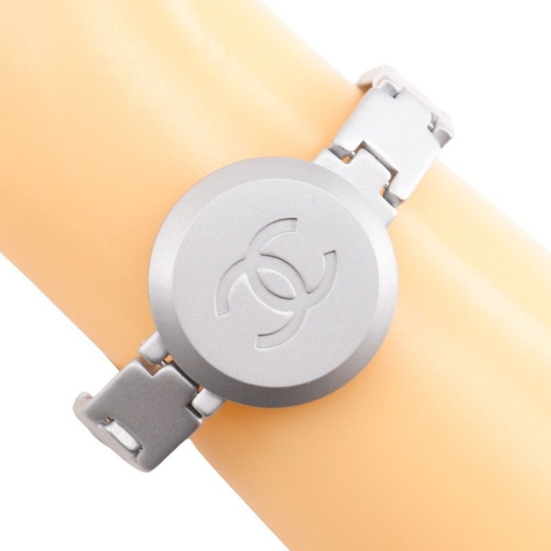 Chanel Coco Mark 99 P Metal Silver 23.5 g Bracelet — view 2
