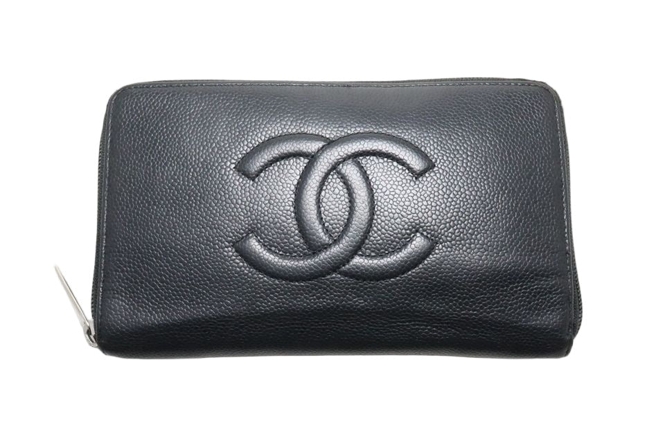 Chanel CC Logo Zip Wallet Caviar Leather