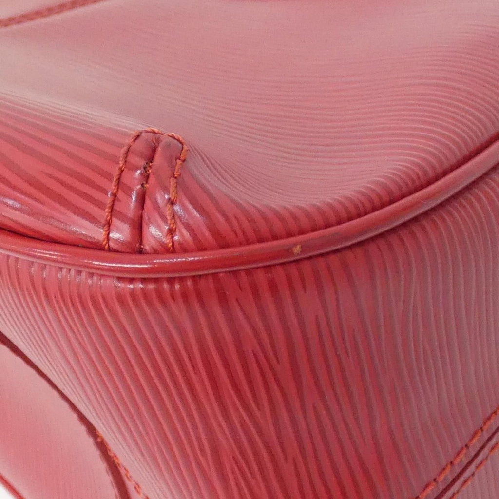 Louis Vuitton Epi Turenne PM Shoulder Bag — view 3