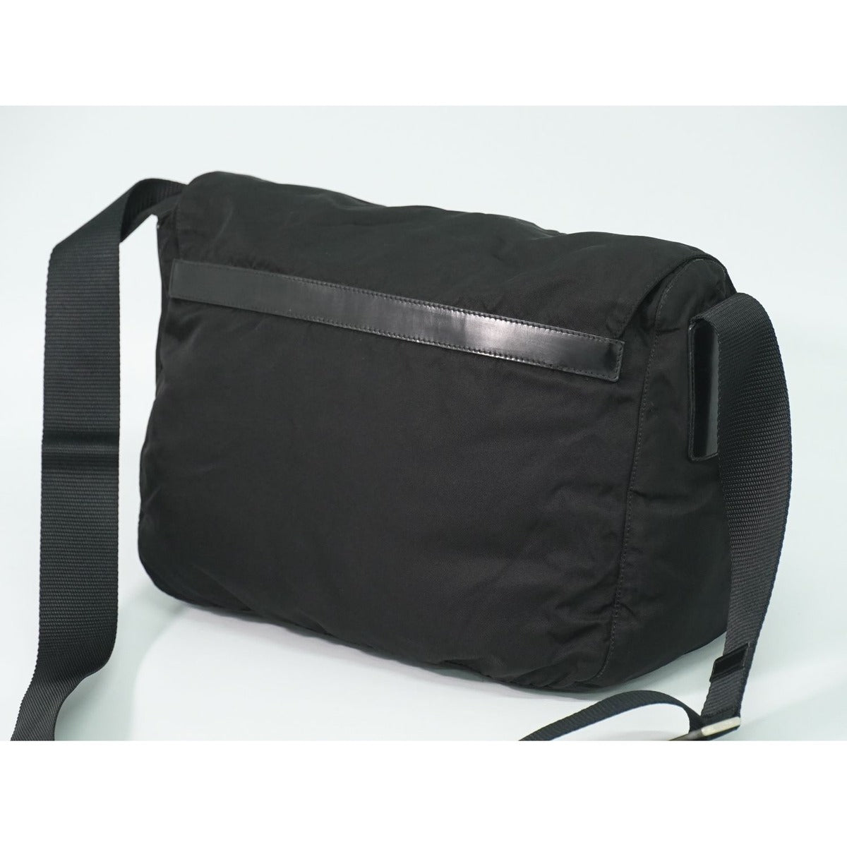 Prada Nylon Shoulder Bag Pochette Black — view 2