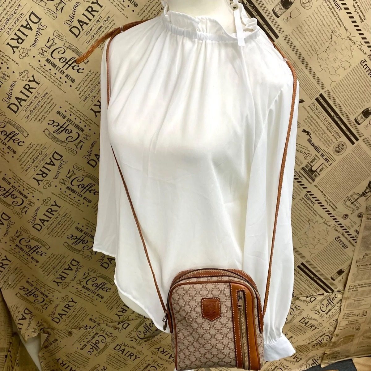 Celine Shoulder Bag Pochette White Macadam Travel — view 3