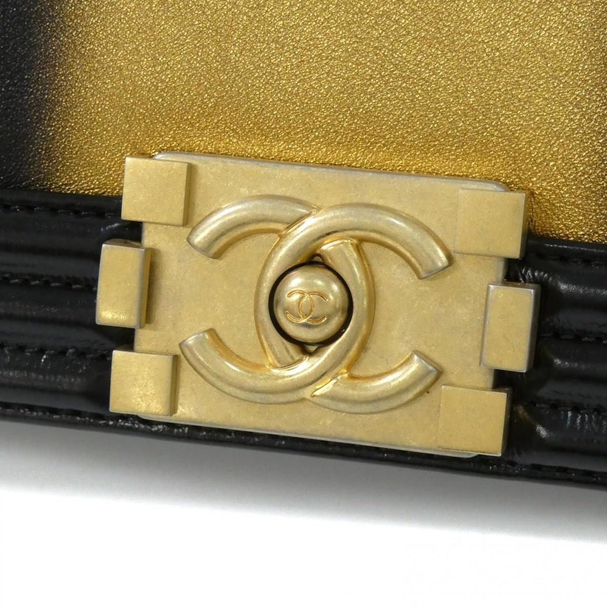 Chanel Line Shoulder Bag — view 4