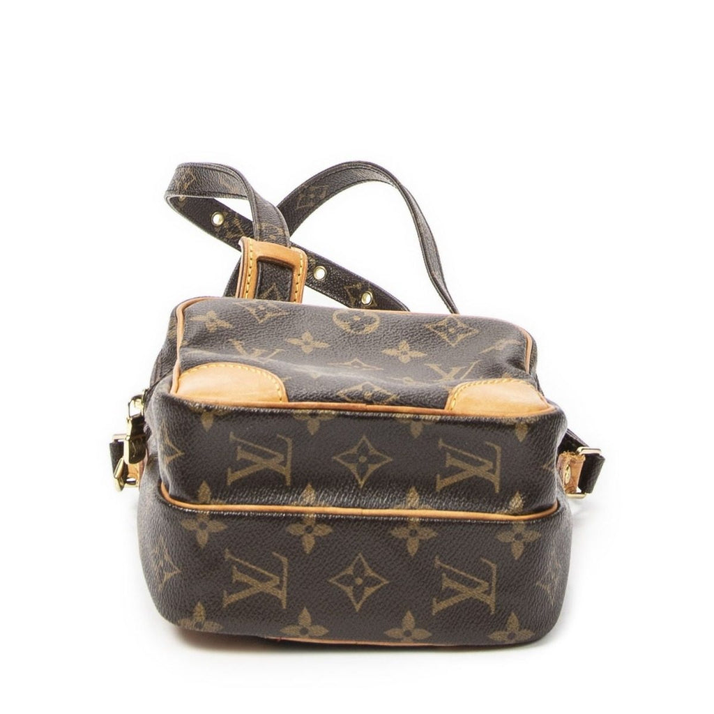 Louis Vuitton Amazon Brown Monogram Canvas Messenger Bag — view 6