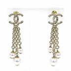 Chanel Pearl Chain Coco Mark Earrings Metal Rai White Gold B25 a S Rank — view 2
