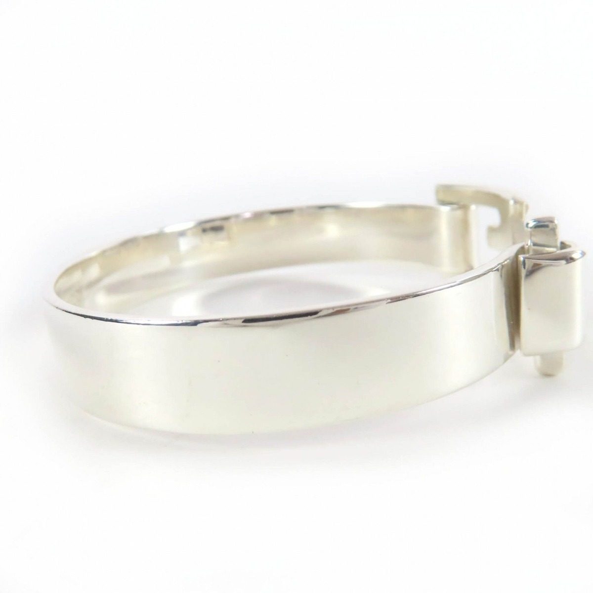 Gucci GG Bangle Bracelet Silver Weight — view 4