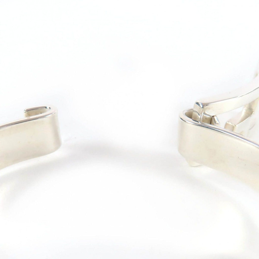 Gucci GG Bangle Bracelet Silver Weight — view 6