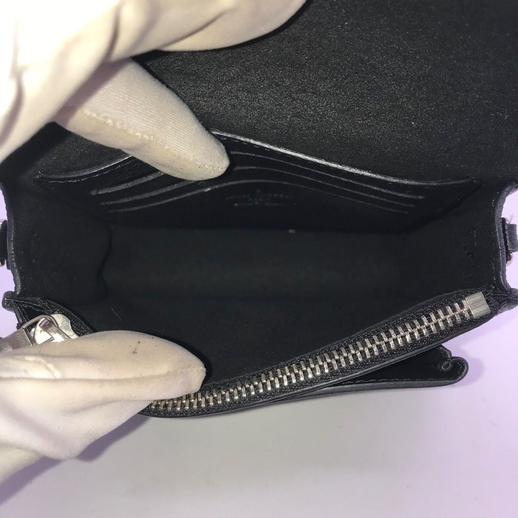 Louis Vuitton Pochette My Lockme Mini Chain Shoulder Bag Noir Black Price — view 5
