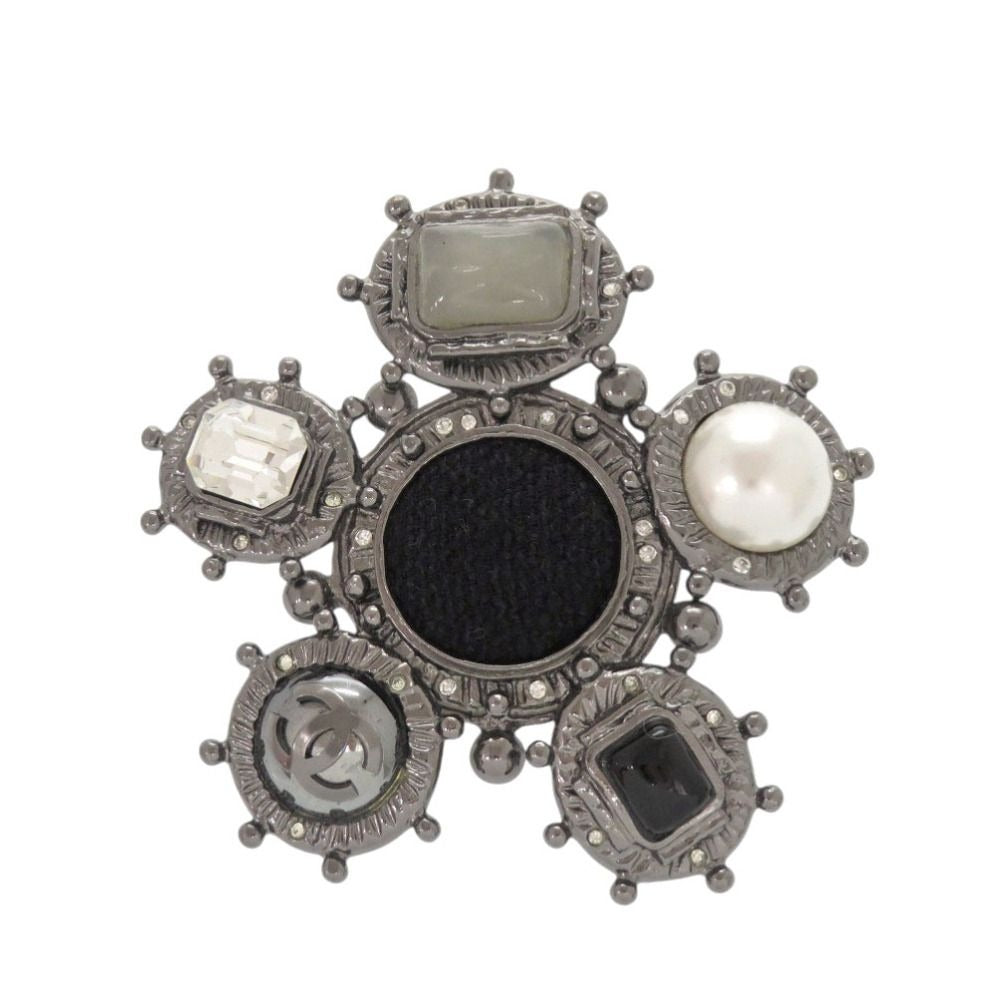 Chanel CC Logo Metal Black Silver Brooch