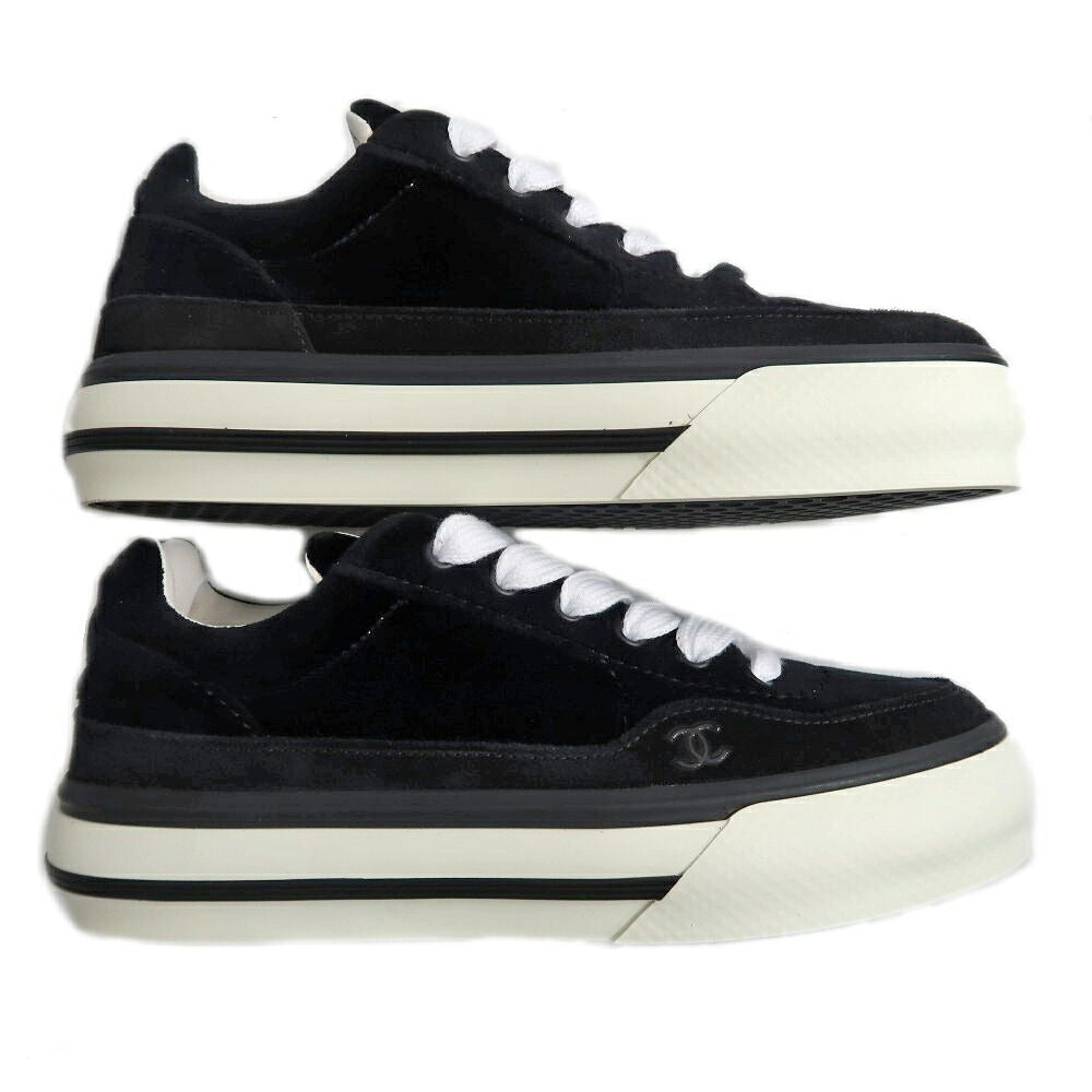 Chanel Suede Sneakers 38 Black Off White — view 5