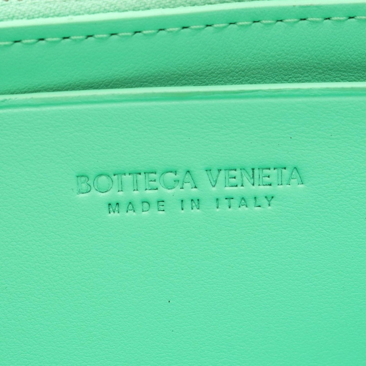 Bottega Veneta Bifold Wallet Intrecciato Leather Flap — view 4