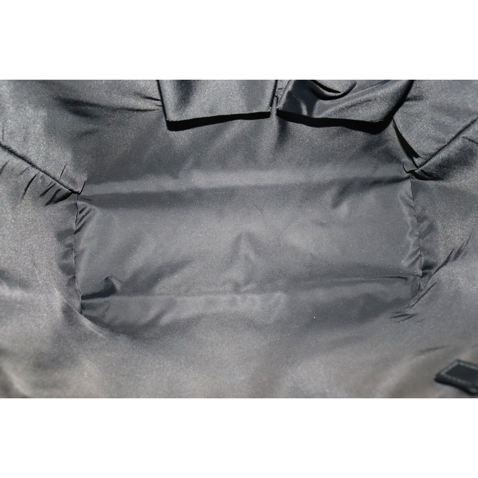 Gucci GG Supreme Leather 2-Way Tote — view 6