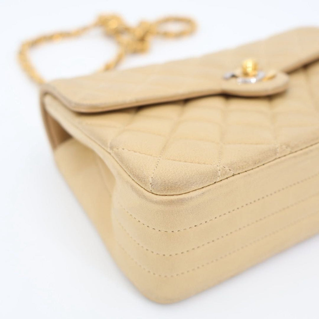 Chanel Quilted Chain Shoulder Bag — view 6
