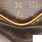 Louis Vuitton Shoulder Bag Monogram Canvas — view 8