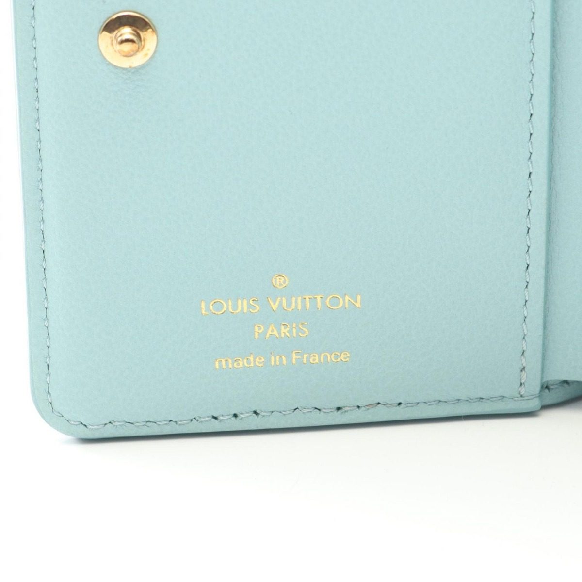 Louis Vuitton Bifold Wallet Portefeuille Light Blue Leather — view 5
