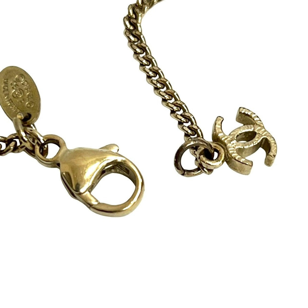 Chanel with Rice CC Logo Heart Motif Plastic Rhinestone Necklace Black — view 3