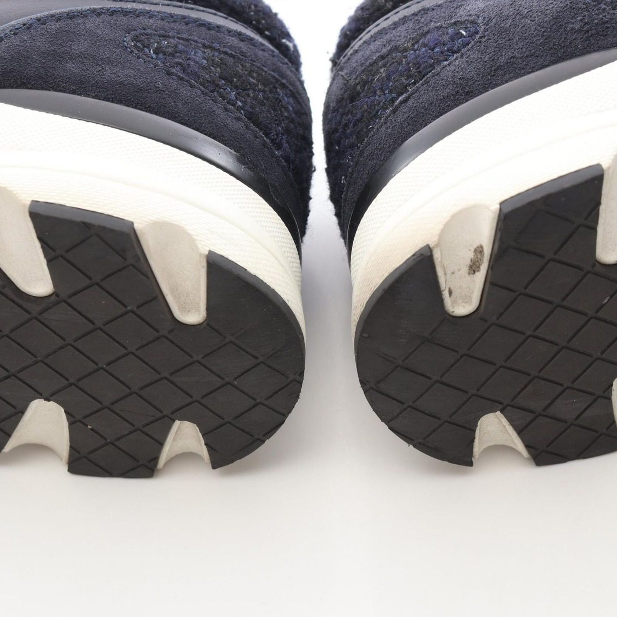 Chanel Sneakers CC Logo 42 Fabric Suede — view 7