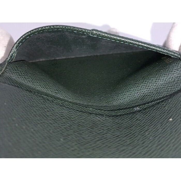 Louis Vuitton Business Card Case Taiga — view 9