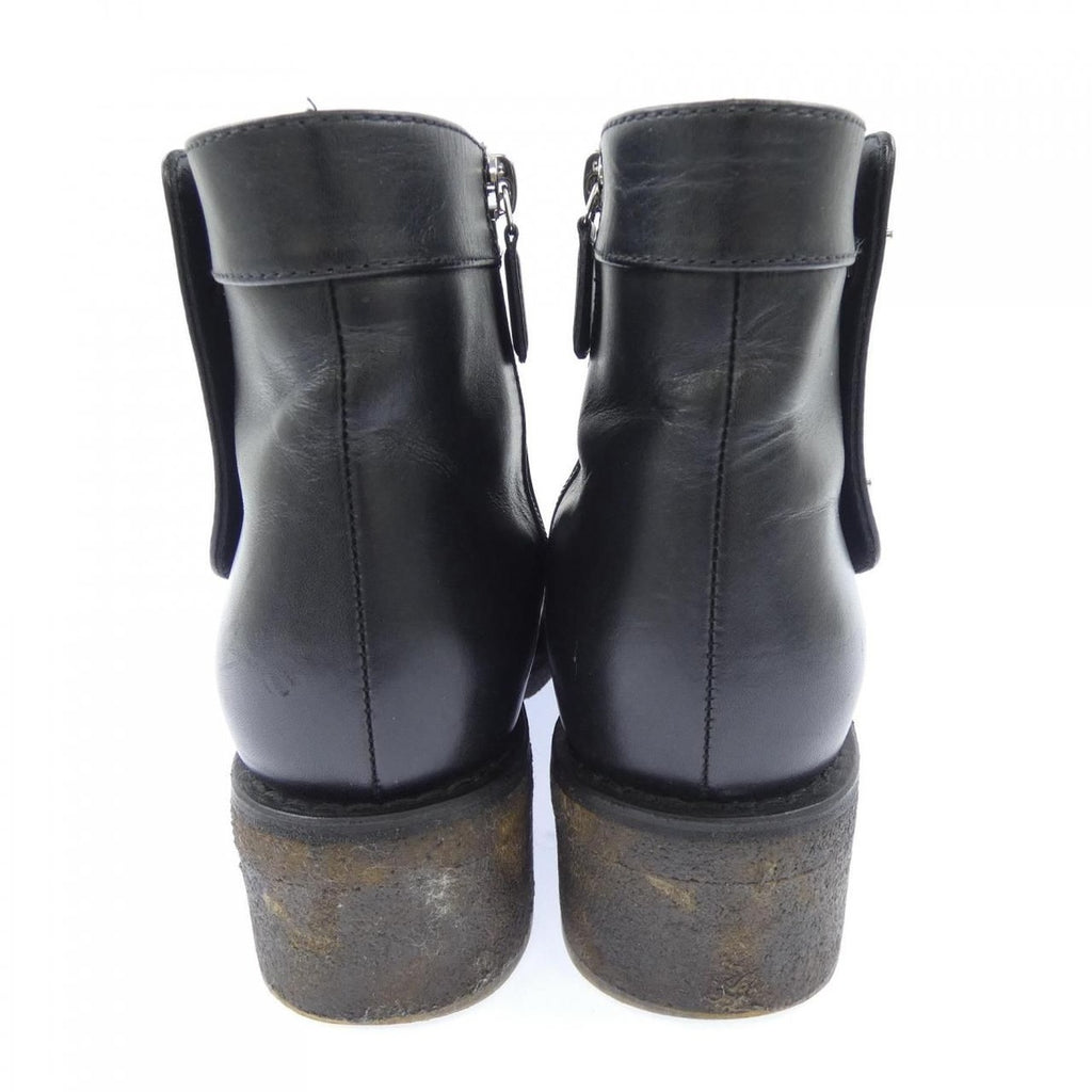 Chanel Turnlock Boots Black 37 — view 5