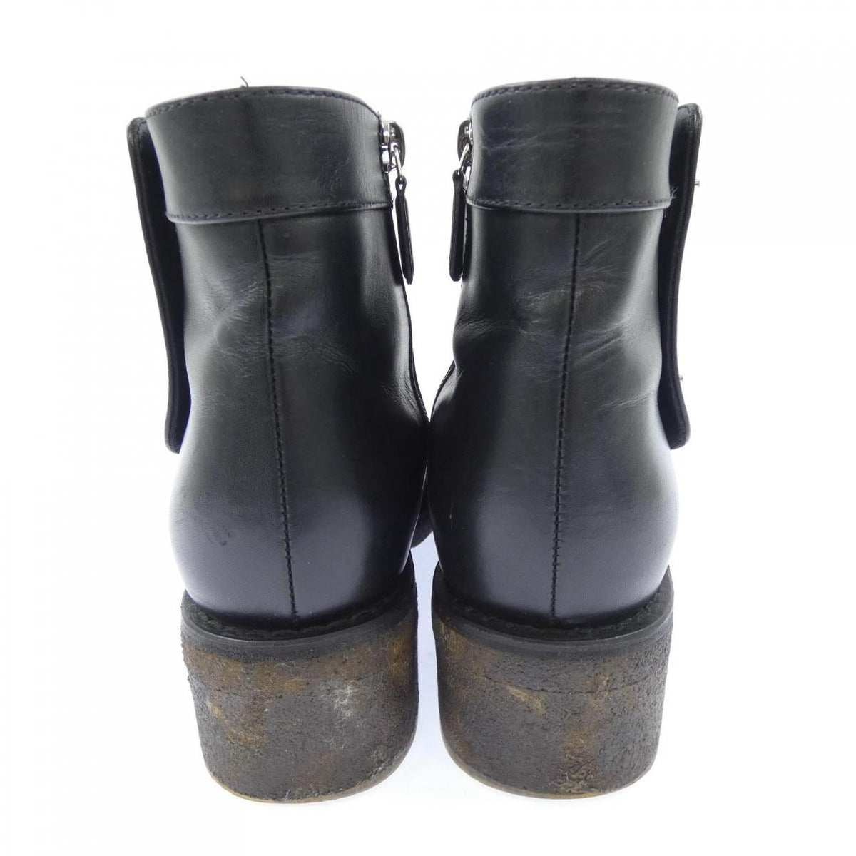 Chanel Turnlock Boots Black 37 — view 5