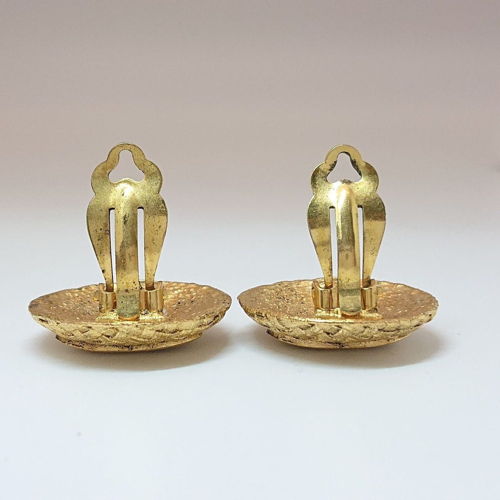Chanel Vintage Earrings CC Logo Gold 29