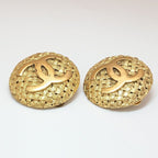 Chanel Vintage Earrings CC Logo Gold 29