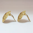 Chanel Vintage Earrings CC Logo Gold 29