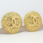 Chanel Vintage Earrings CC Logo Gold 29