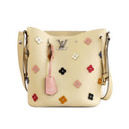 Louis Vuitton Lockme Bucket Flower Shoulder Bag Motif — view 2