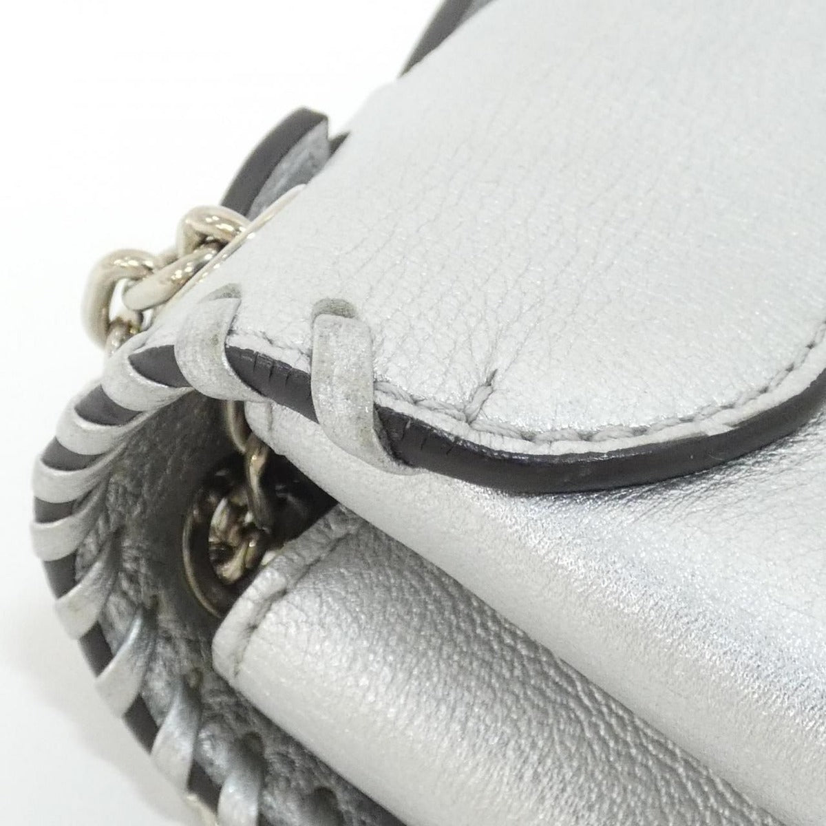 Louis Vuitton Very Chain Shoulder Bag — view 7