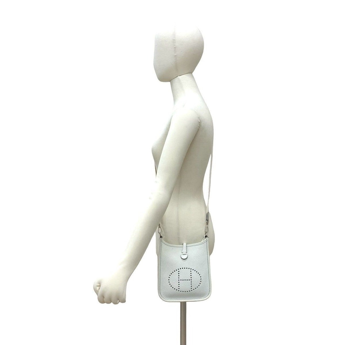 Hermes Evelyne Tpm Taurillon Clemence Leather — view 2