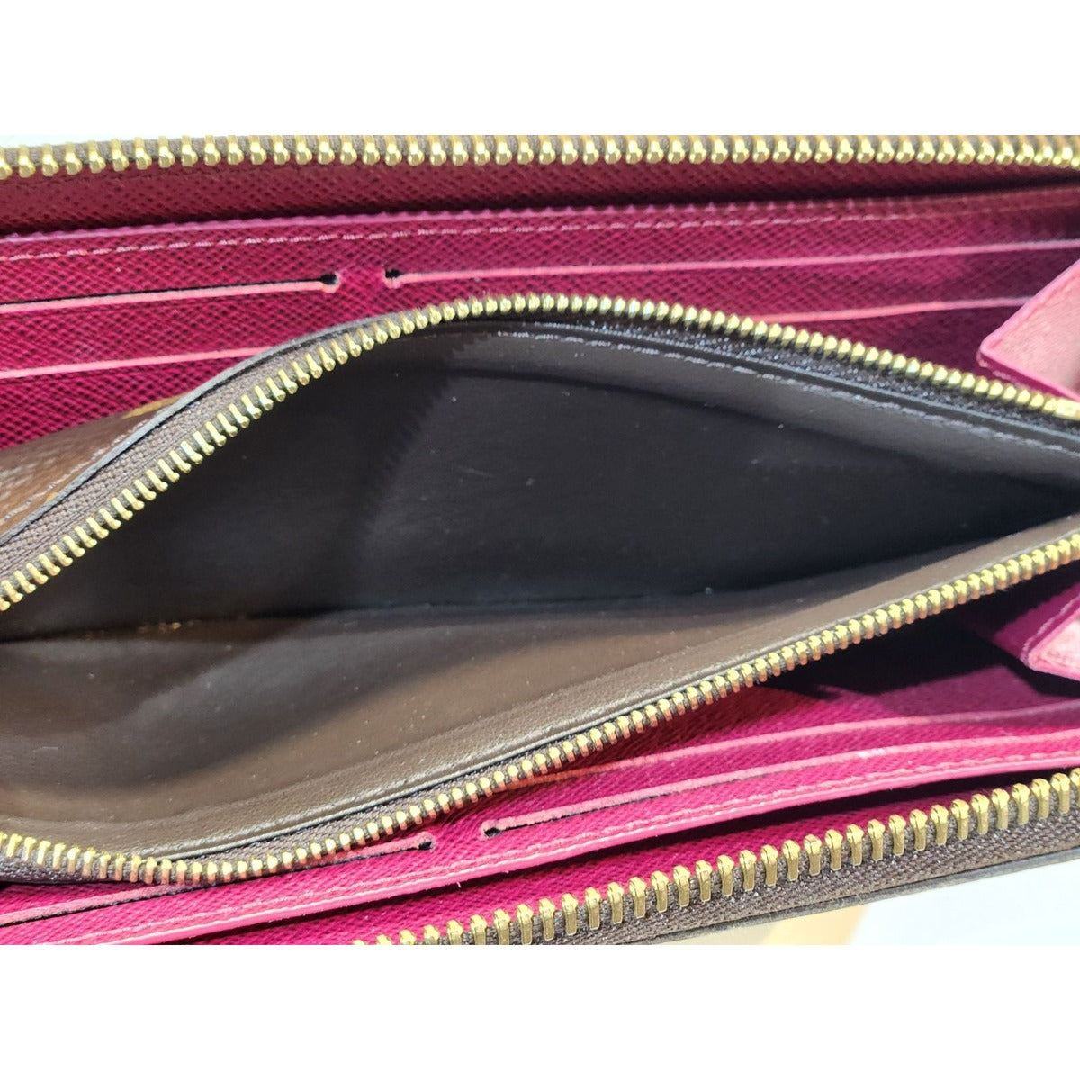 Louis Vuitton Portefeuille Clemence Monogram Fuchsia Zip Around Wallet — view 6