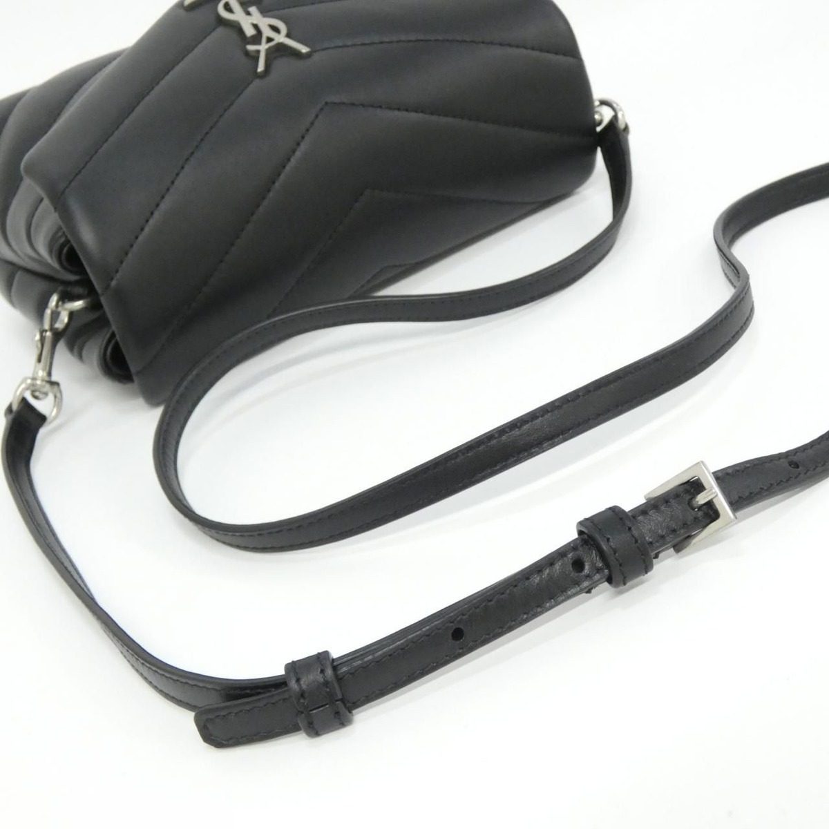 Saint Laurent Lou Loulou Toy Shoulder Bag — view 5