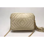 Chanel Diamond Stitch GD Metal Fittings Shoulder Bag — view 3