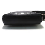 Louis Vuitton Discovery Messenger BB — view 4