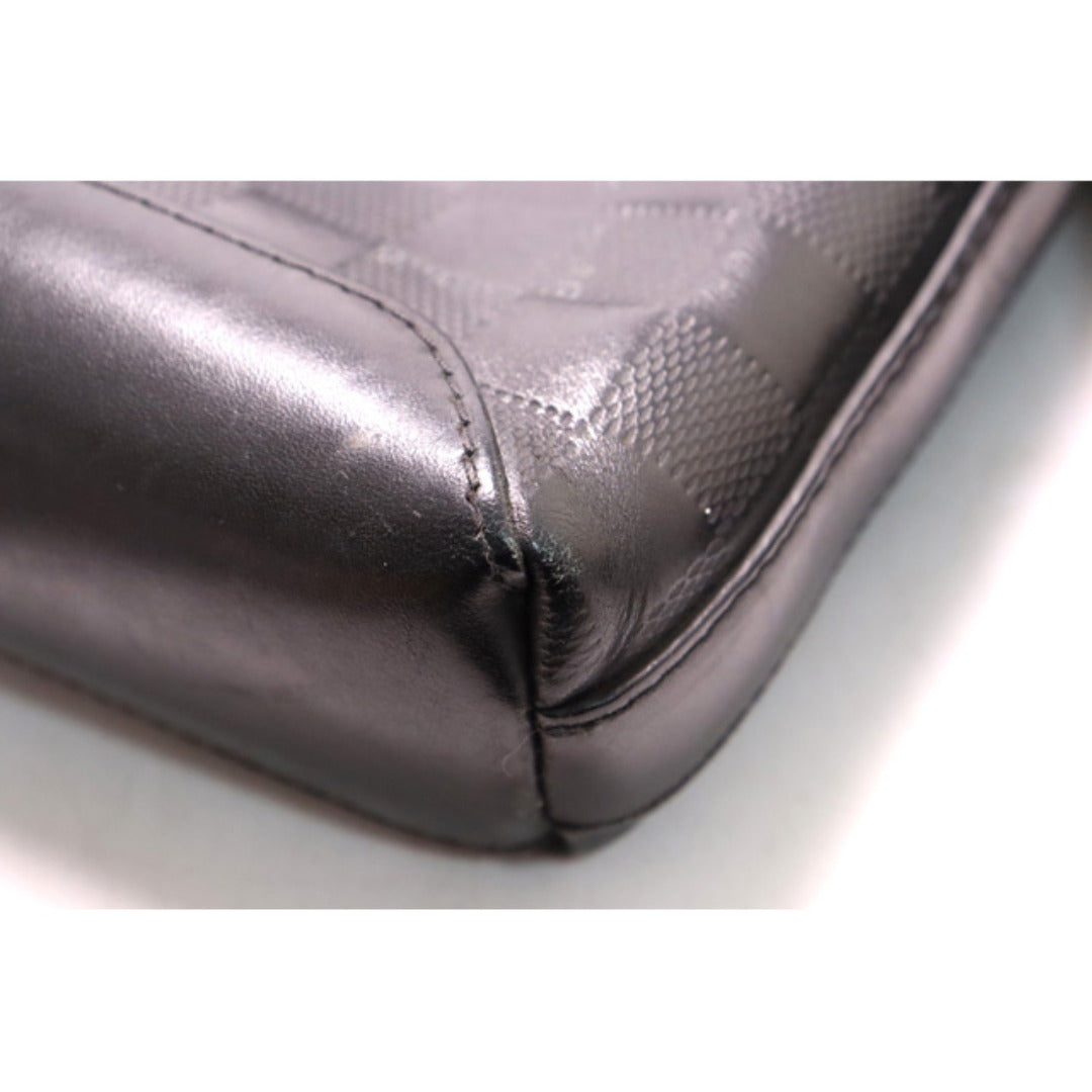 Louis Vuitton Discovery Messenger BB — view 5