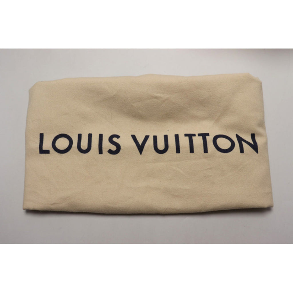 Louis Vuitton Damier Graphite Dopp Kit Second Bag — view 8