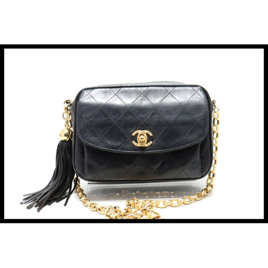Chanel Quilted GD Metal Fittings Shoulder Bag — view 2