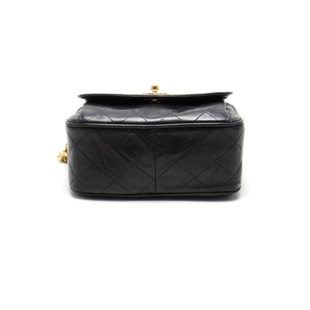 Chanel Quilted GD Metal Fittings Shoulder Bag — view 4