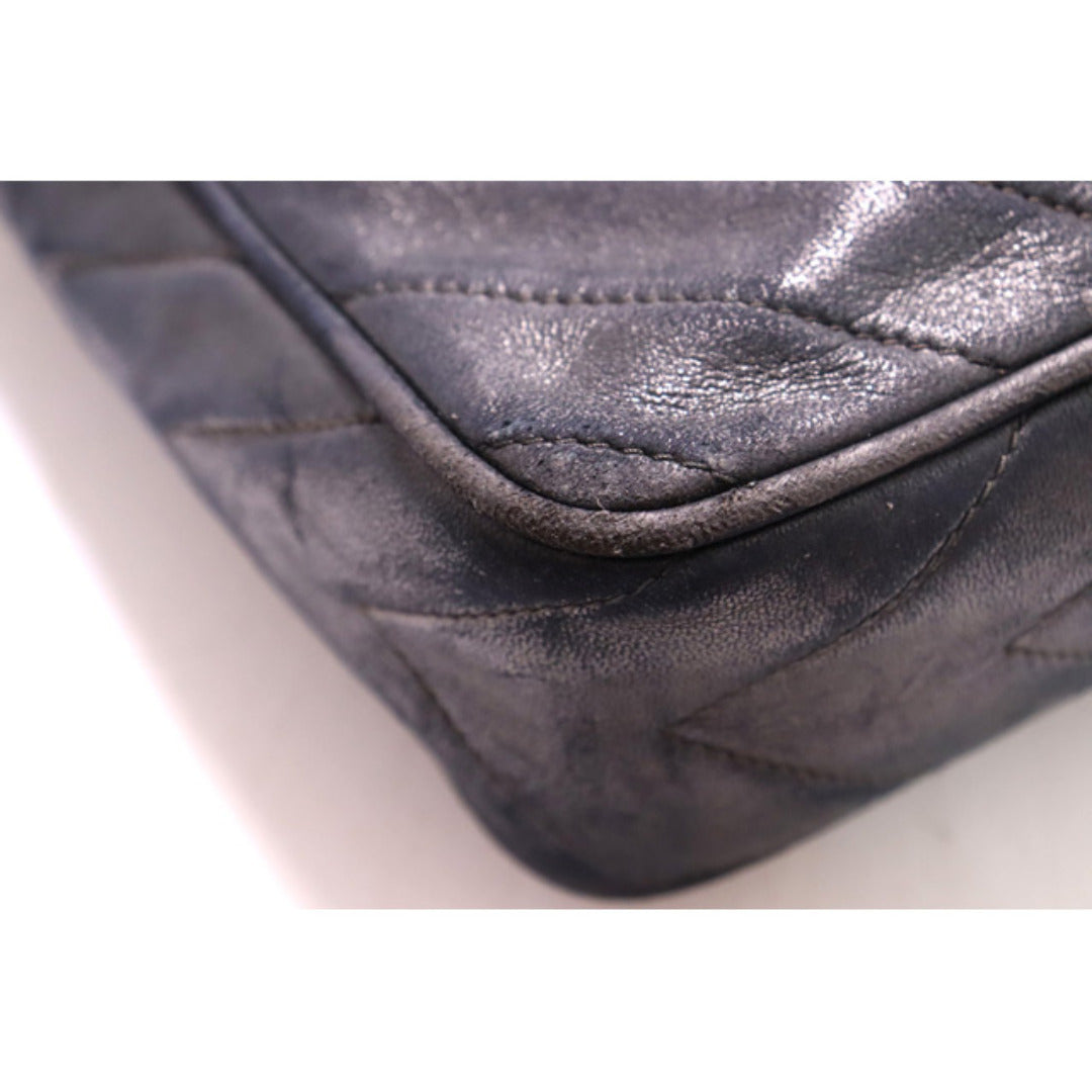 Chanel Diamond Stitch GD Metal Fittings — view 5
