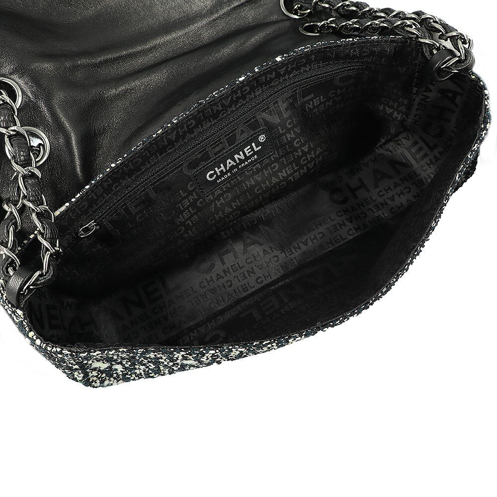 CHANEL Coco Chain Shoulder Handbag Tweed Fur Lizard Leather Black — view 3