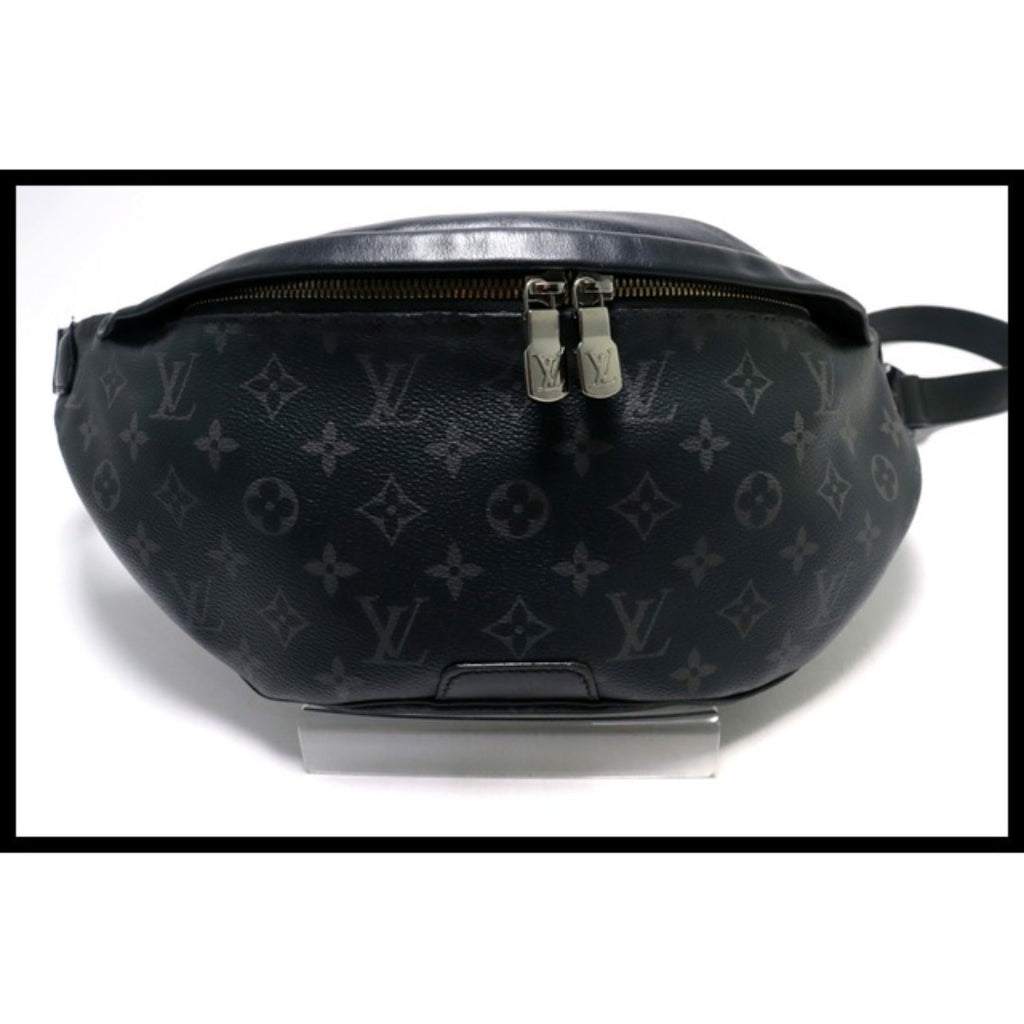 Louis Vuitton Discovery Bum Bag PM — view 2